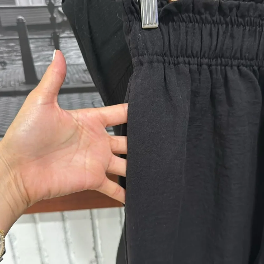 H&M Women Black Wide-Leg Pants Elastic waist Small Linen blend